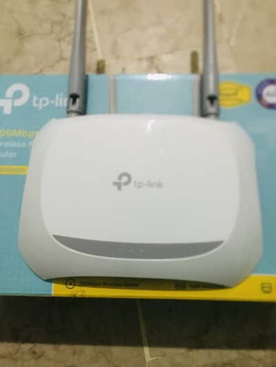 Tp link model wr840n new condition 10/10