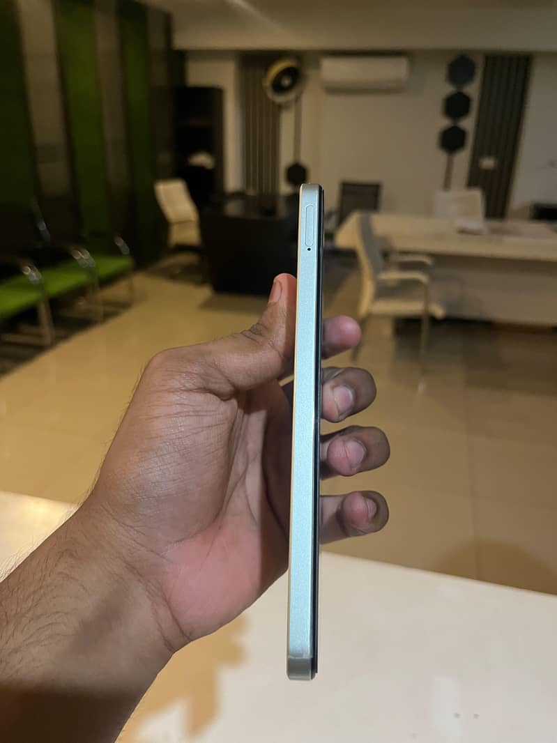 Realme Note 60x 2