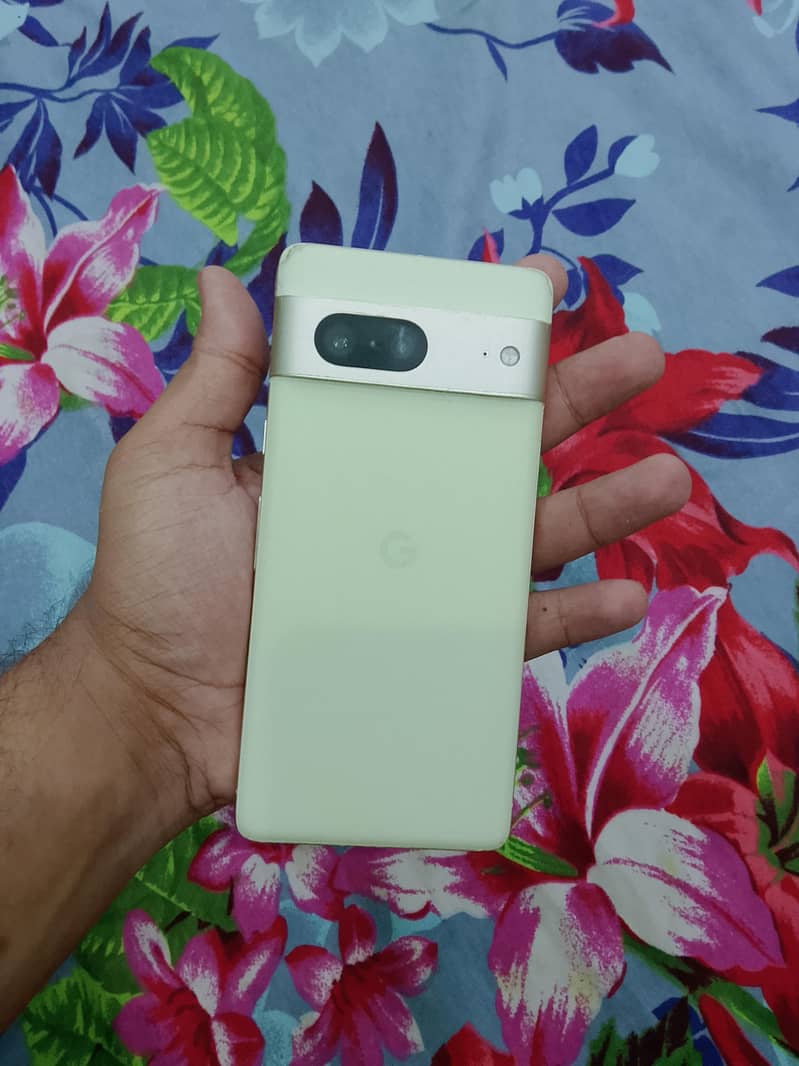 Google Pixel 7 3