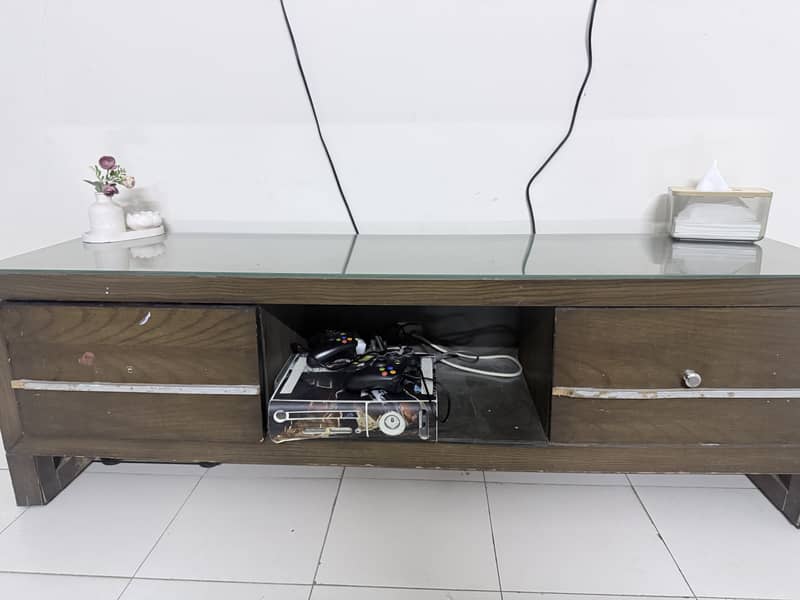 dressing table and media rack 3