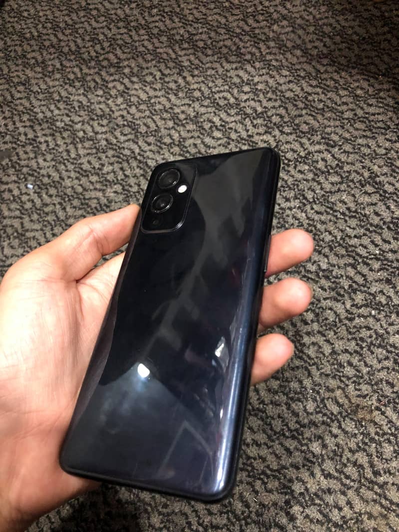 One Plus 9 5
