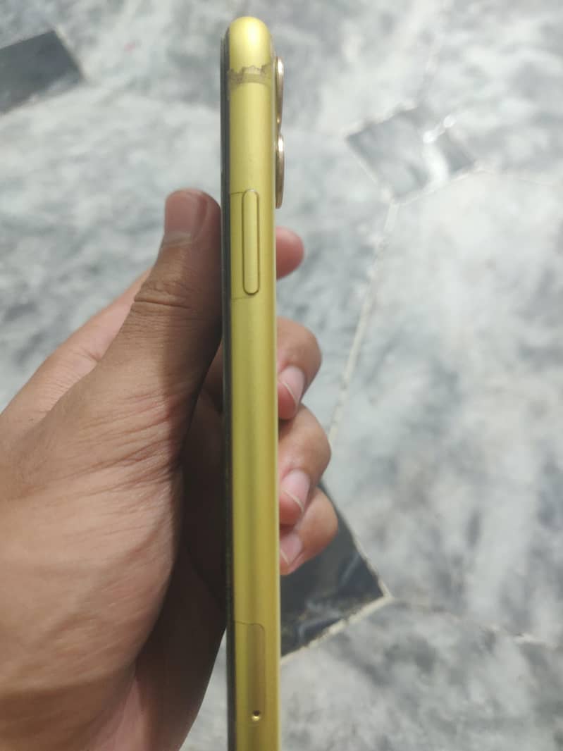 Apple iPhone 11 1