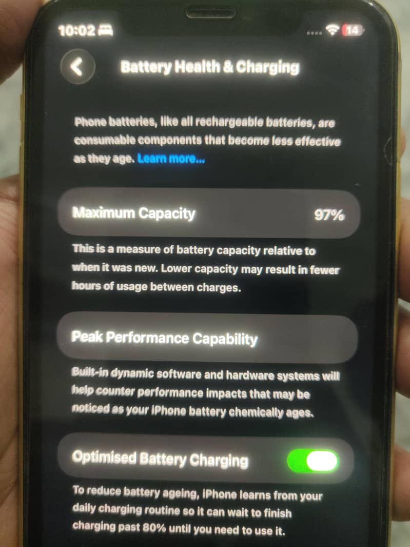 Apple iPhone 11 4