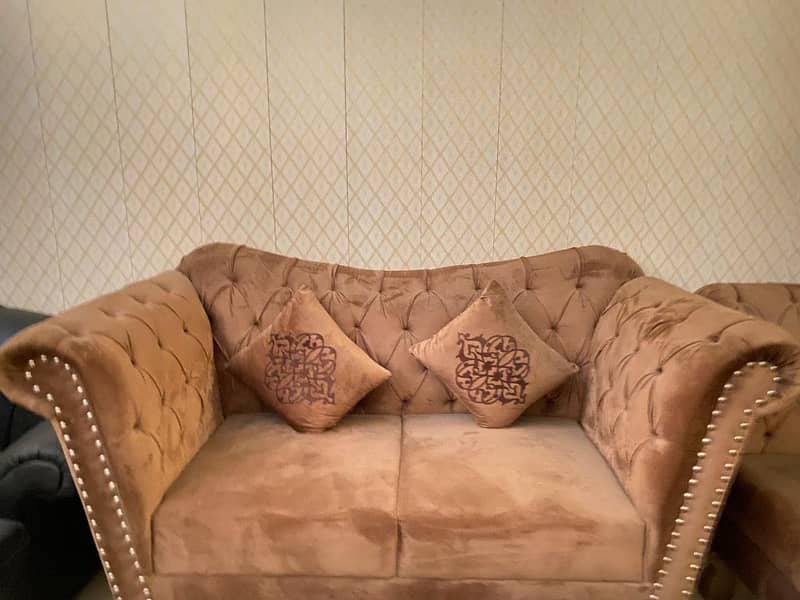 Molty foam sofa 0