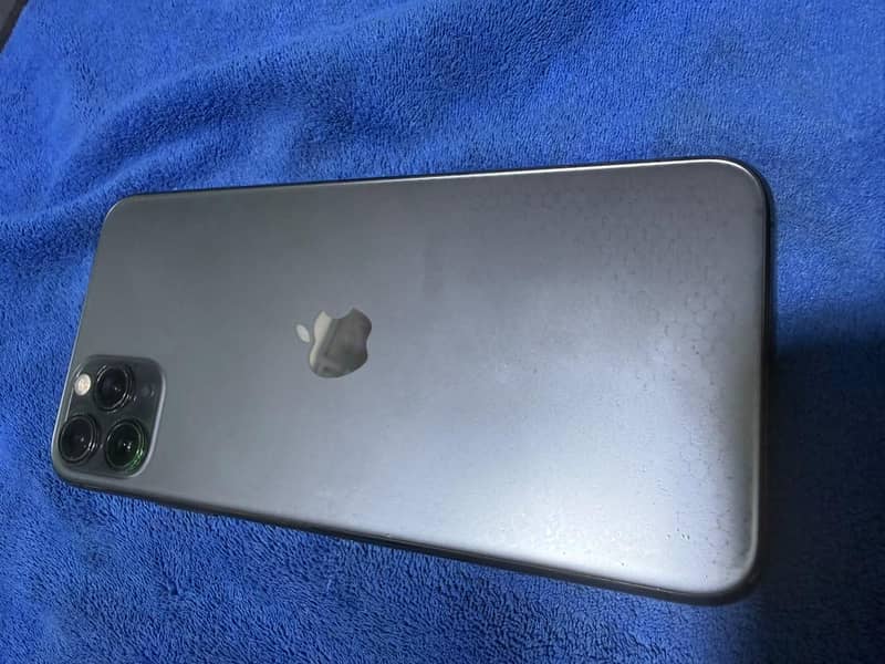 Apple iPhone 11 Pro Max 3