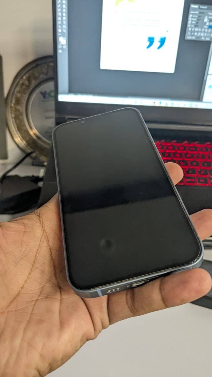 Apple iPhone 14 9