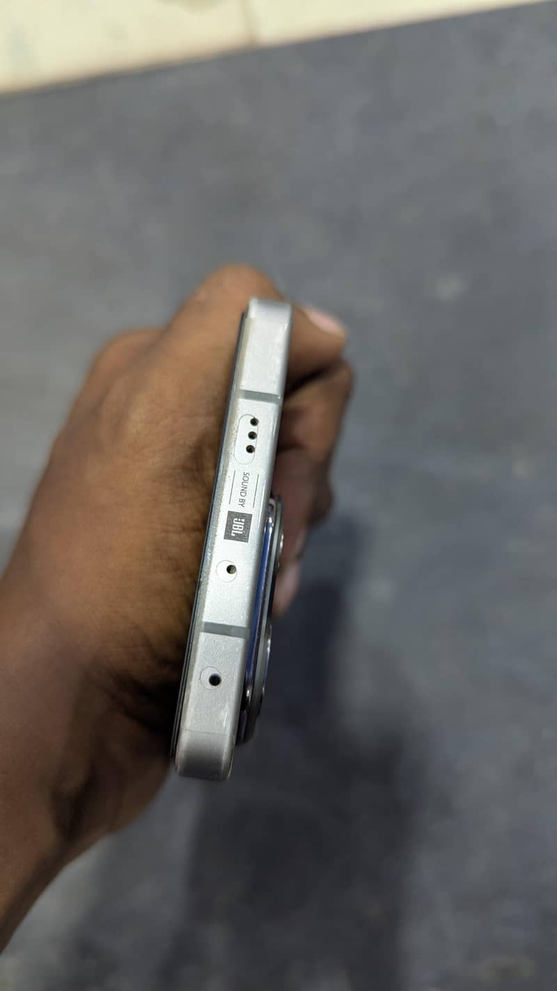 Infinix Note 50 4
