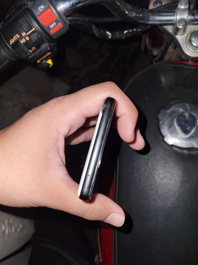 Google Pixel 6a 8