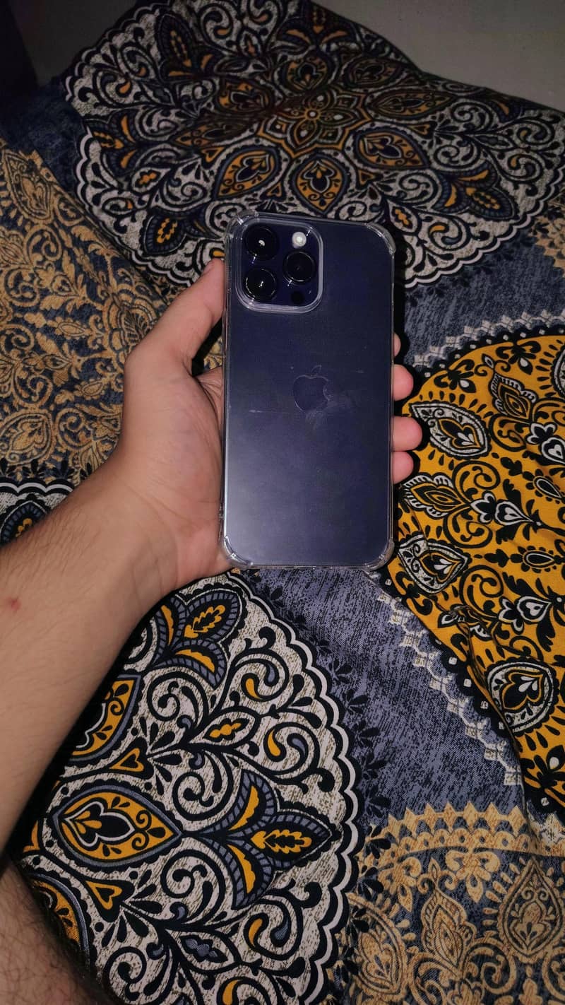 Apple iPhone 14 Pro Max 2