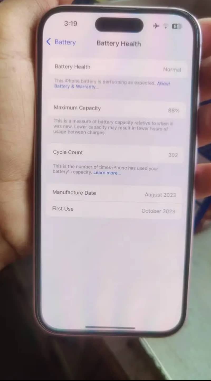 Apple iPhone 15 4