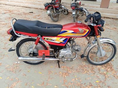 Honda CD 70 (2025 Model) | 1st Hand | All Punjab Number