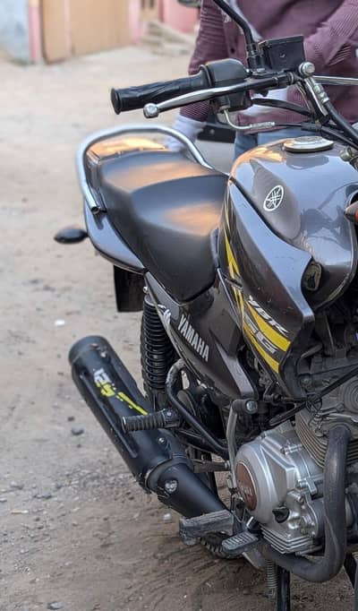 Total Geniun YBR 125G