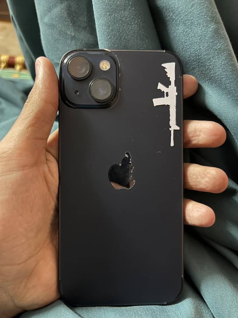 Apple iPhone 13 2