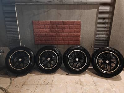 Black Hawk 225/60 R17 tyres with rims