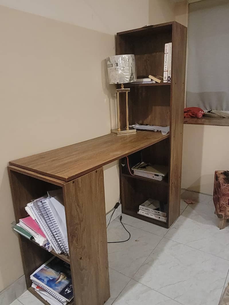 Single Person Bed and Study Table 2