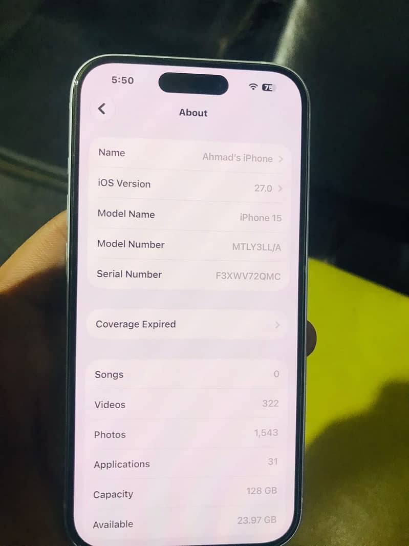 Apple iPhone 15 4