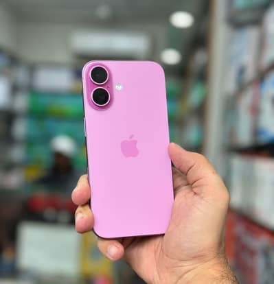 Apple iPhone 16