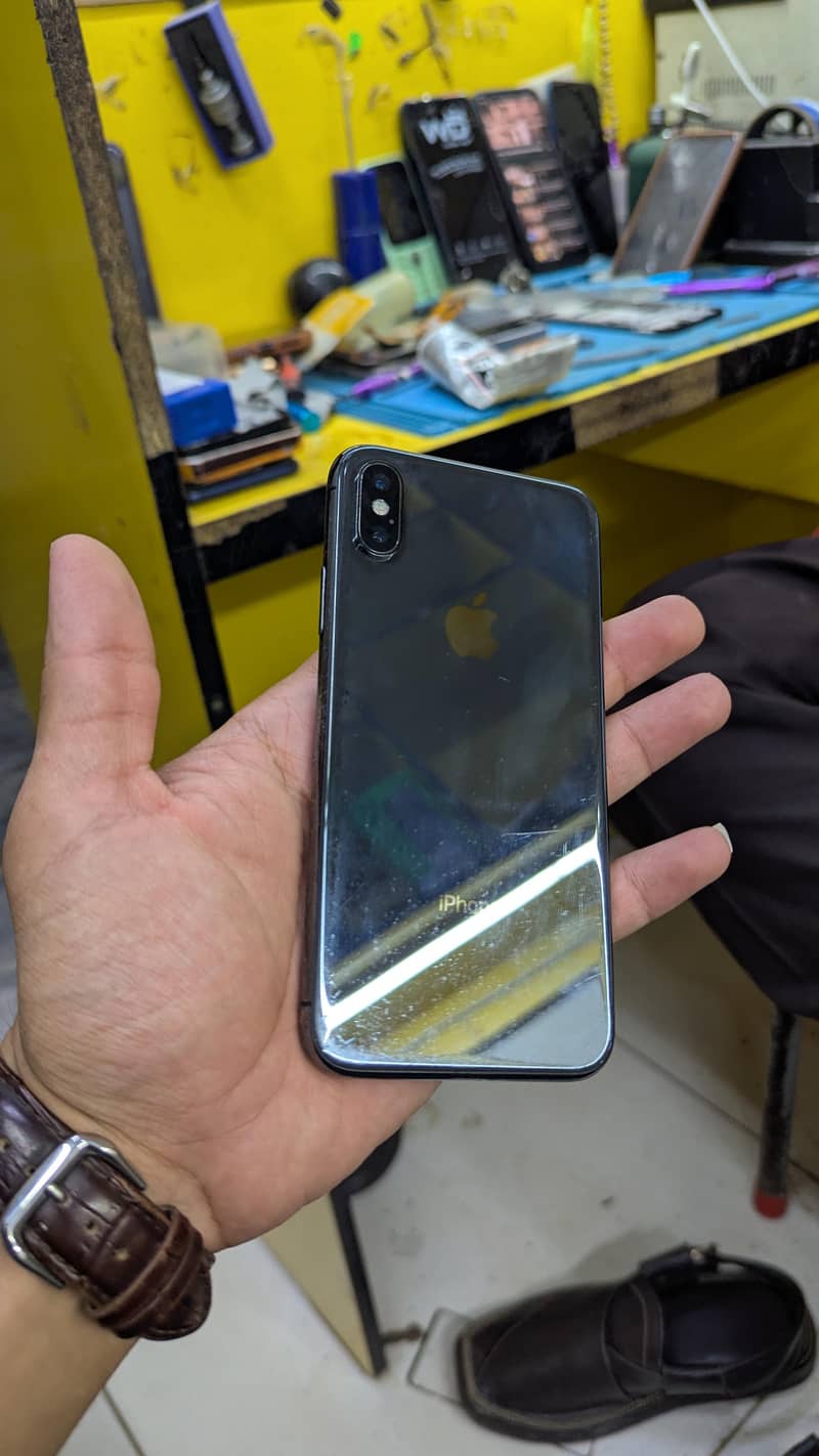 Apple iPhone X 2