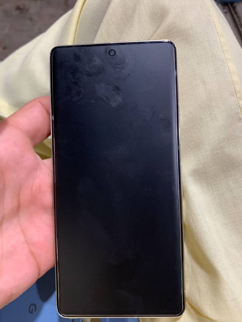 Google Pixel 7 Pro 4