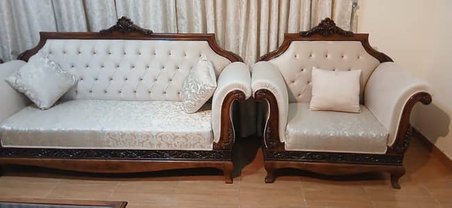 LUXURY DRAWING ROOM SET FOR SALE