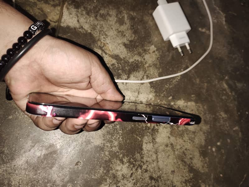 OPPO A6k 4