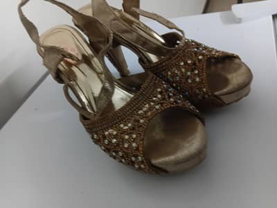 1time use only bridal heels