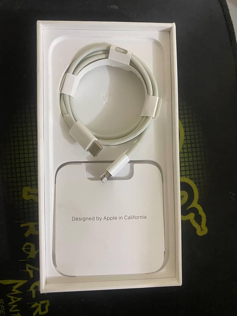 Apple iPhone 13 3