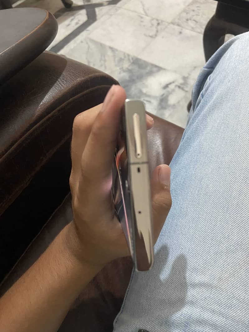 Samsung Mobile Note 10 Plus 1