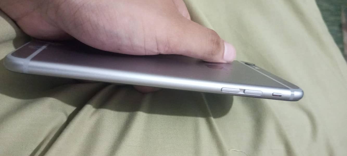IPhone 6Plus 2