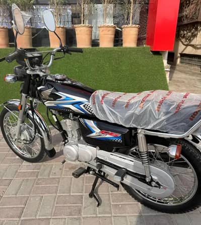 Honda 125 | Model 2025 | 1200 KM Use | Urgent Sale Honda 125