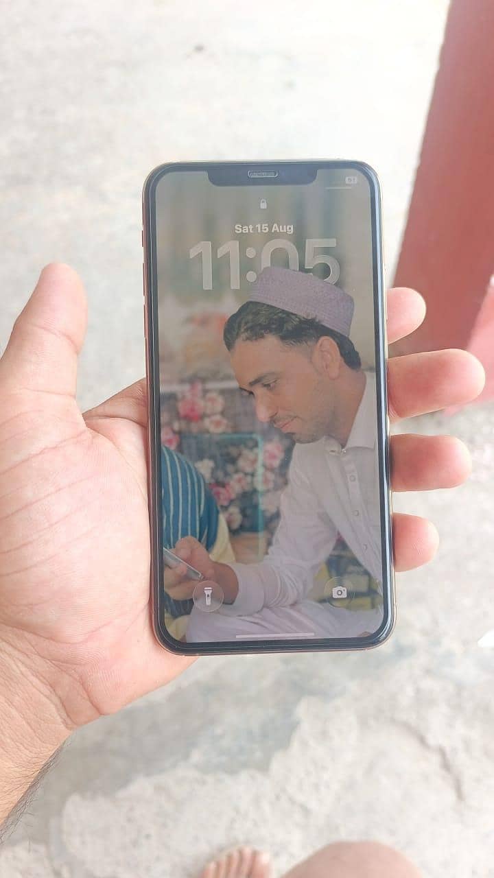 Iphone 11 pro Max 1