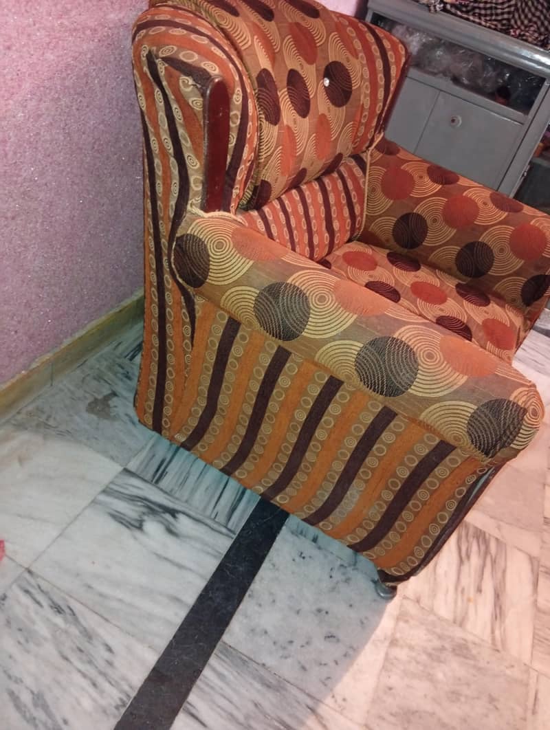 sofa 5 seater 0