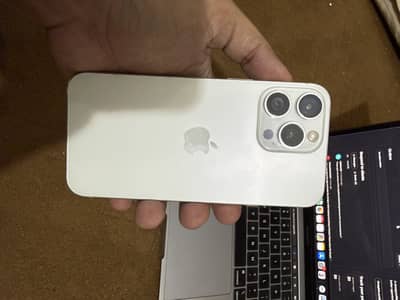 Apple iPhone 15 Pro Max 256 jv white titanium