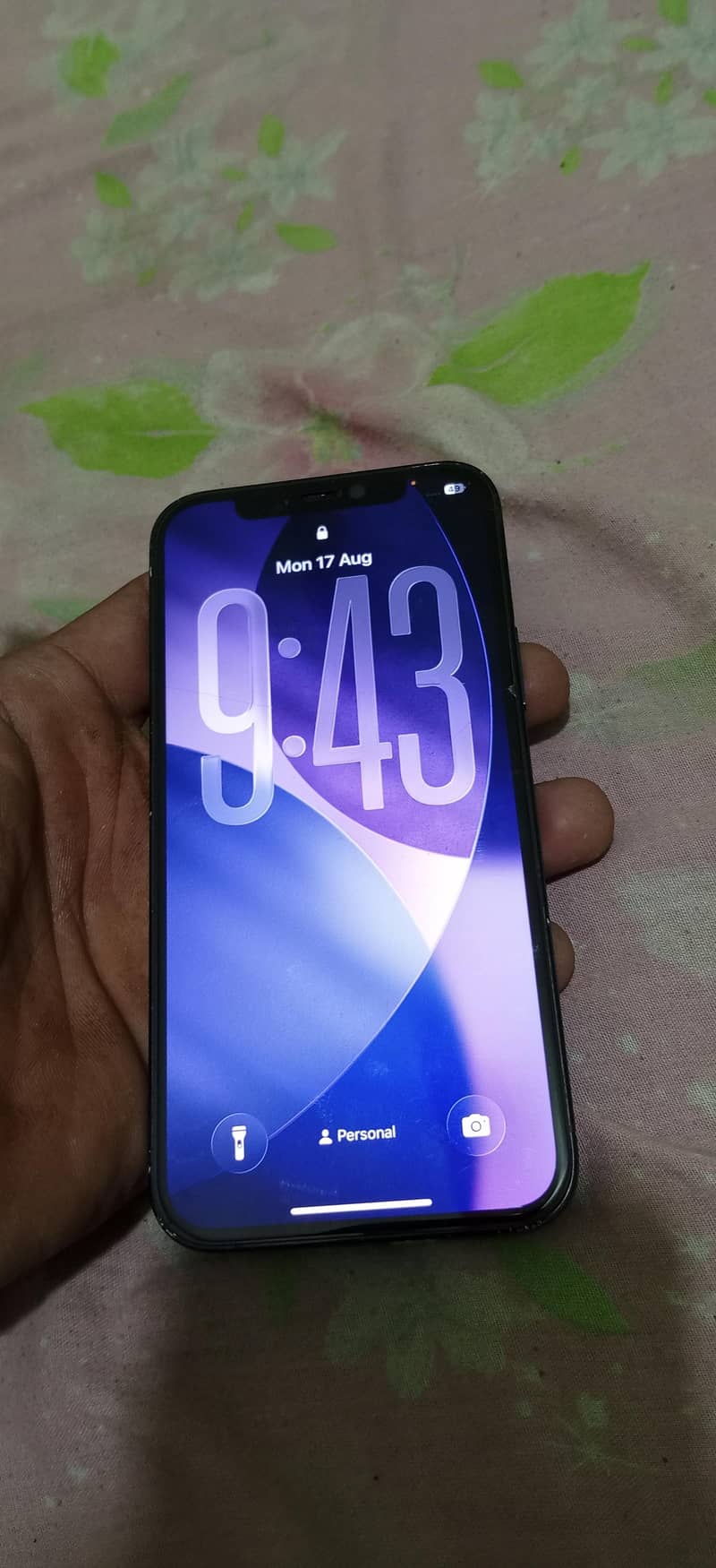 Apple iPhone 12 3