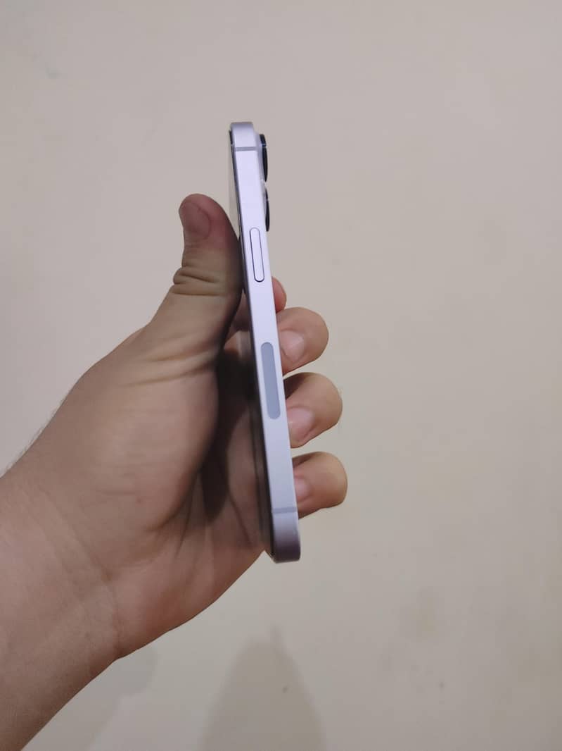 Apple iPhone 14 1