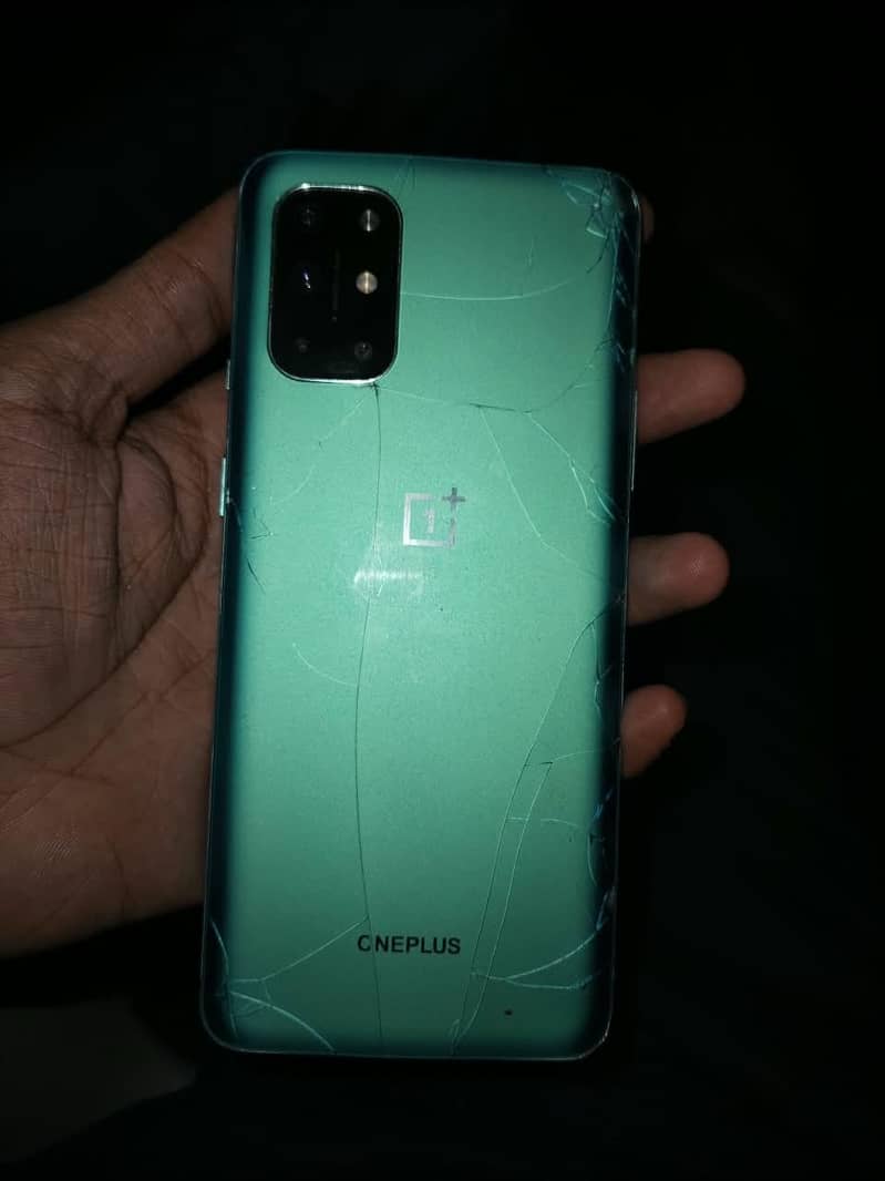 One Plus 8T 0
