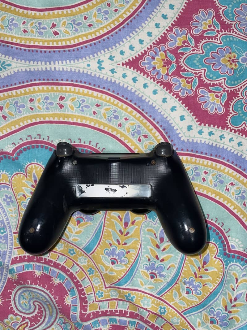 ps4 controller (used) 2