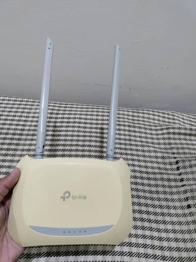 Internet Router (TP-Link)