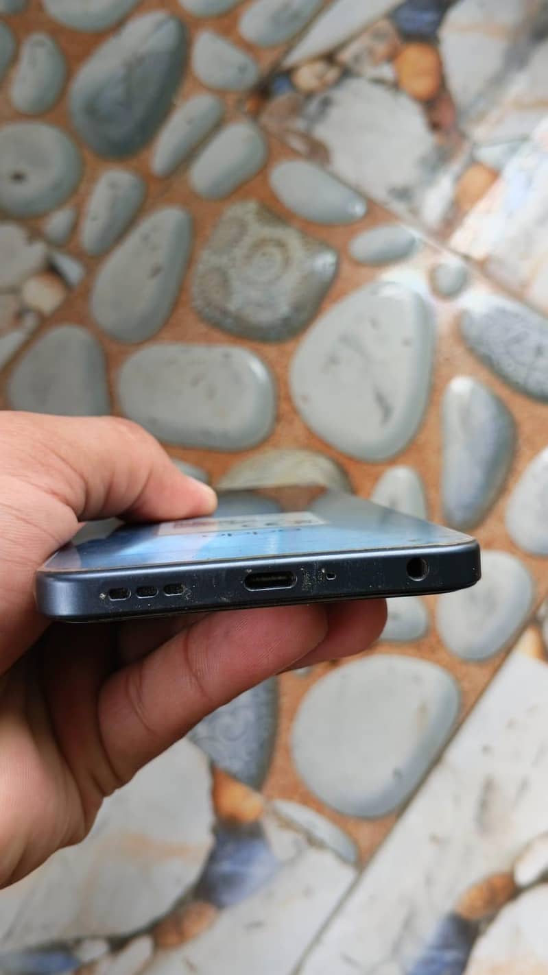 realme c85 4