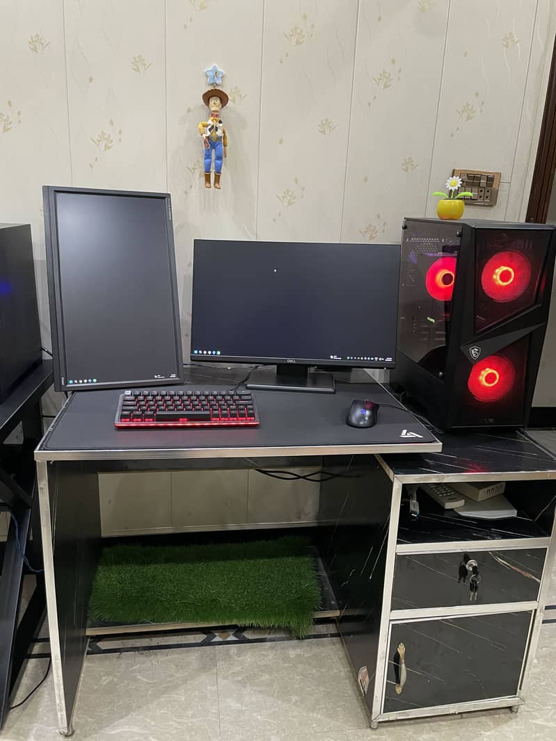 Computer Table 0