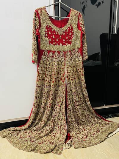 Bridal dress