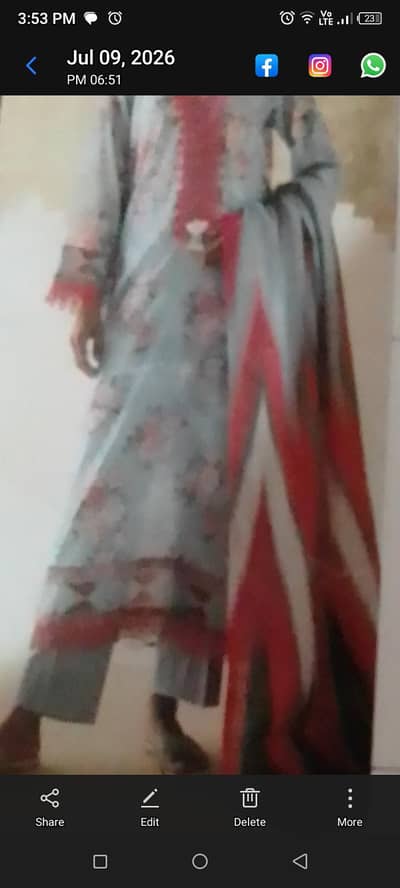 ladies tailor available