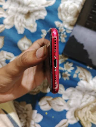 Apple iPhone SE 21000