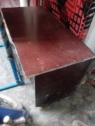 Used Doctor Table – Good Condition | ڈاکٹر ٹیبل برائے فروخت