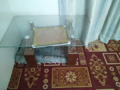 Table what's app 03422814439