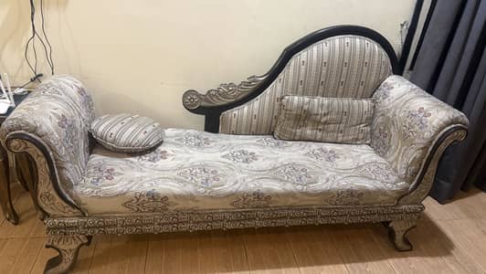 Dewan for sale