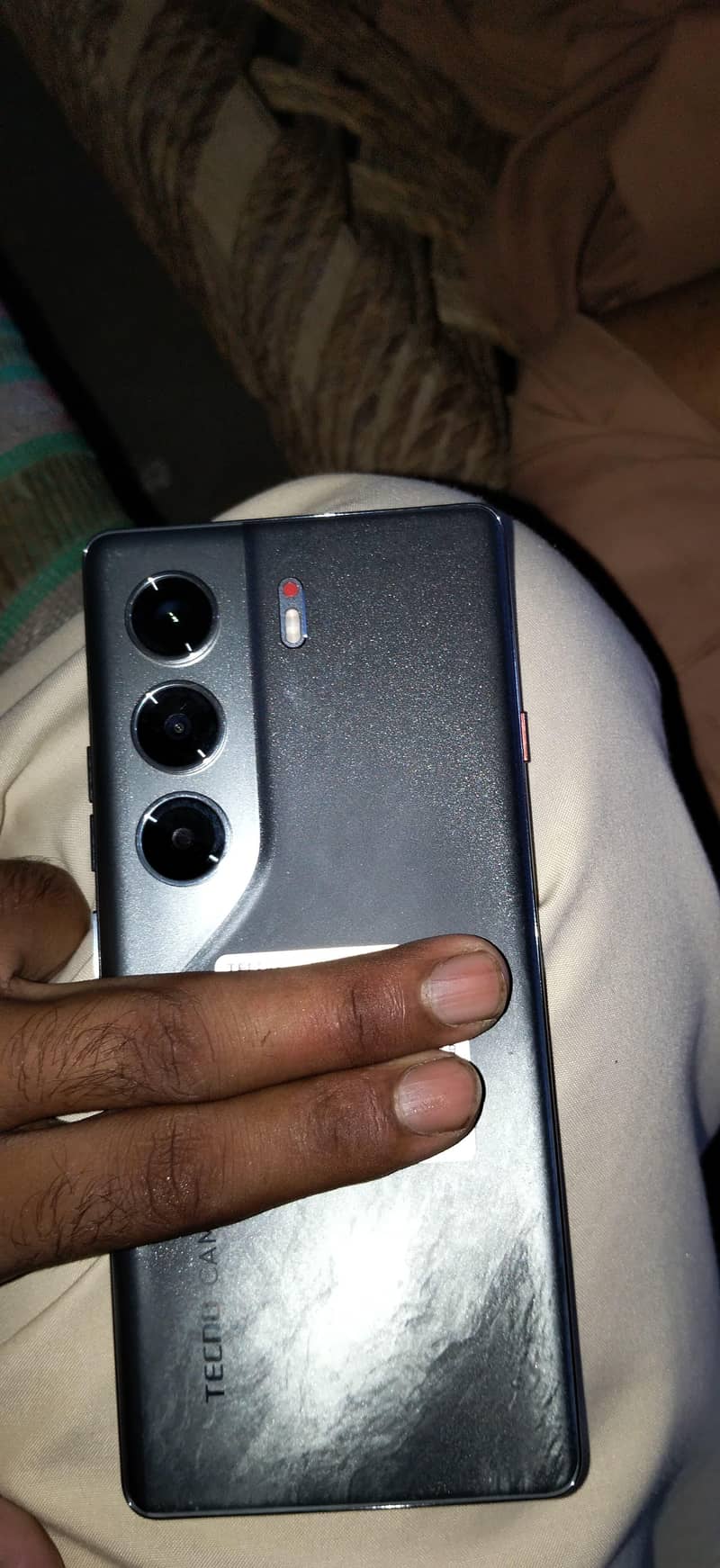 Tecno CAMON 40 Pro 0