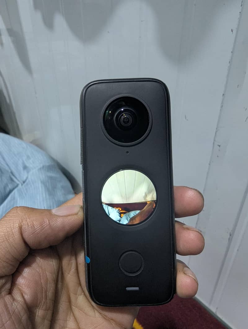 x2 360 camera 10/10 condition 2