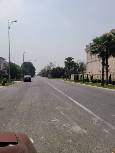 8 Marla Pair Plot On 50 Feet Road For Sale In DHA Phase. 9 Town DHA Lahore