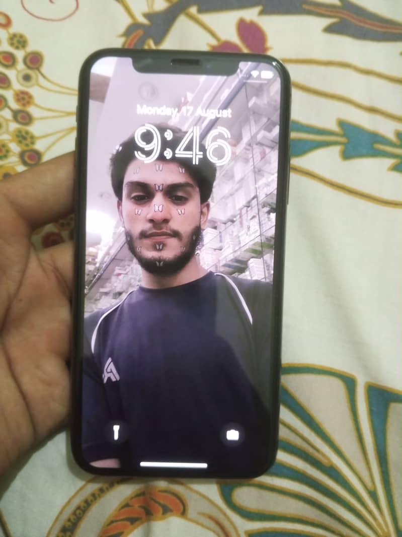 Apple iPhone X 5